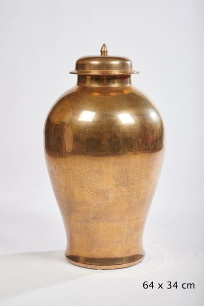 Lot de onze objets de décoration en céramique...