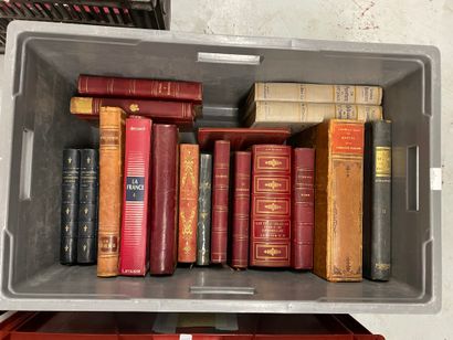 1 caisse de volumes