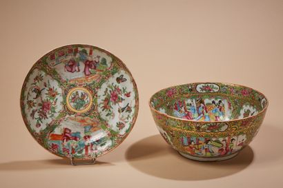 CHINE, Canton - Fin XIXe siècle
Ensemble...