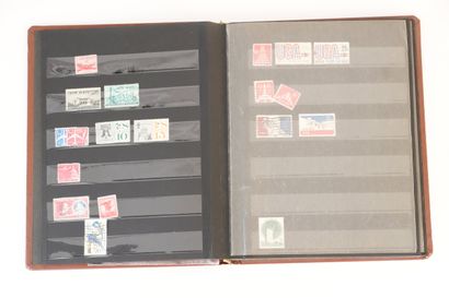 Deux albums de timbres
En l'état


L’ensemble...