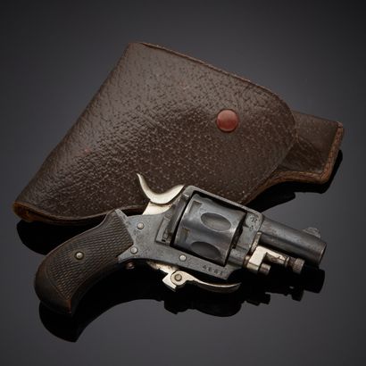 Revolver Bulldog six coups, calibre 320....