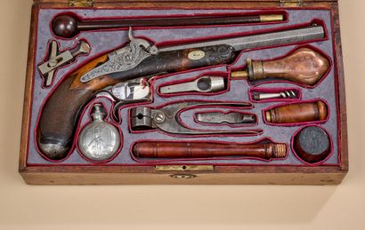 Pistolet à percussion, à système d’amorçage...