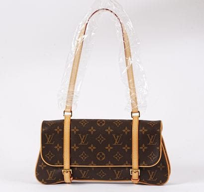 Louis VUITTON, 2005 
Sac Marelle en toile...