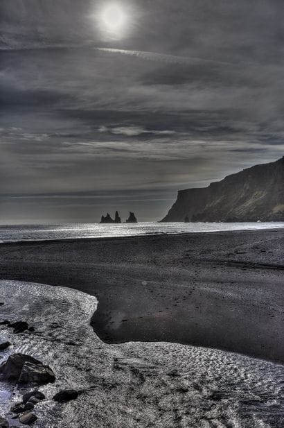 Matthieu RICARD (Né en 1946)
Plage de sable...