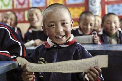Matthieu RICARD (Né en 1946)
Enfant à l’école...