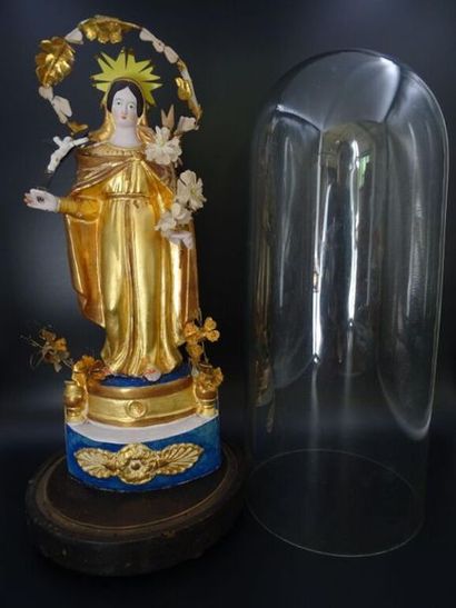 Santibelli
Statuette en terre cuite polychrome
Représente...