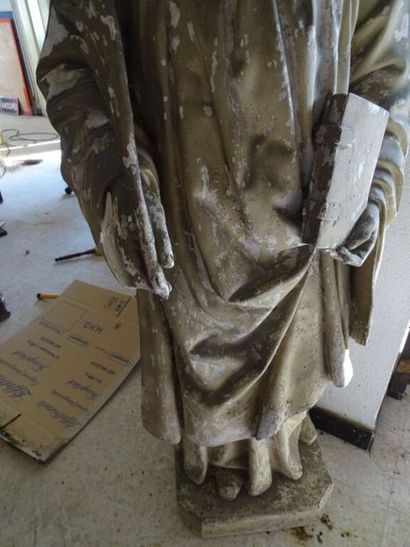 Saint-Etienne
Importante statue d'église
En...