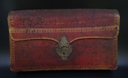 Pochettes porte-documents en cuir 
Deux portefeuilles...