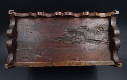 Coffret en bois orné d'un décor dédié à la...
