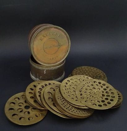 Boite tamis pour perles et pierres précieuses
De...