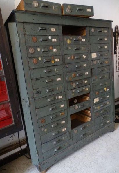 Meuble de métier
Type semainier avec ses...