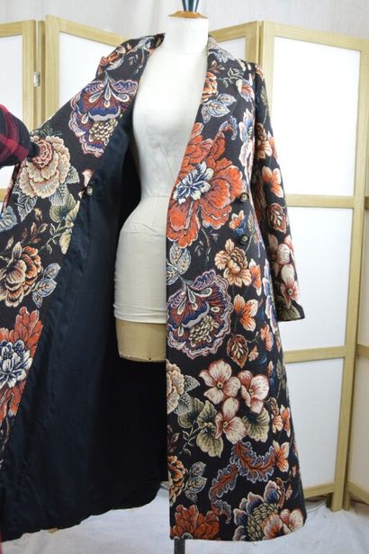 STELLA MCARTNEY

Manteau long en tissu jacquard...