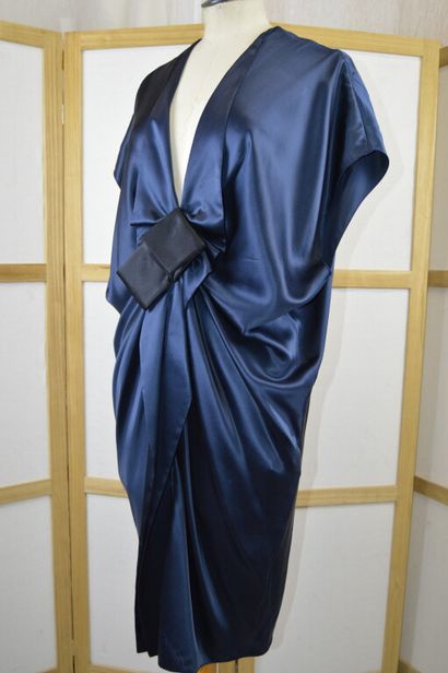 LANVIN. Collection été 2013. 

Robe à manches...