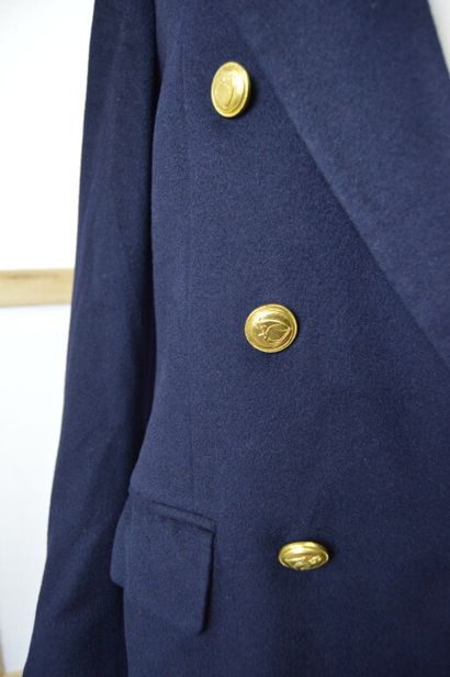 LANVIN, Paris.

Il pour ELLE. Vintage. 

Veste...