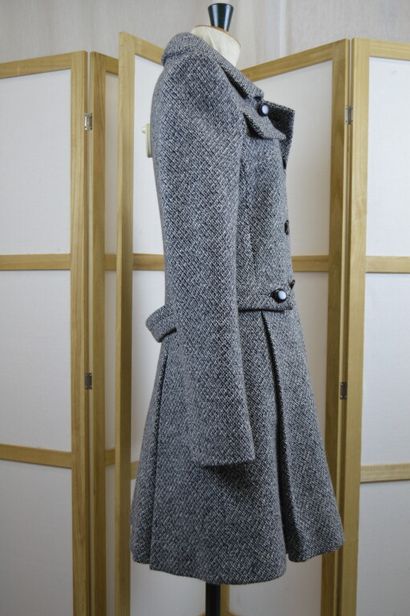 BALENCIAGA PARIS

Manteau cintré en lainage...
