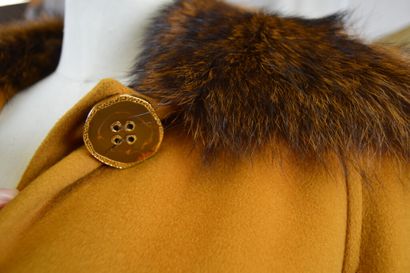 CHRISTIAN LACROIX PARIS

Manteau long en...