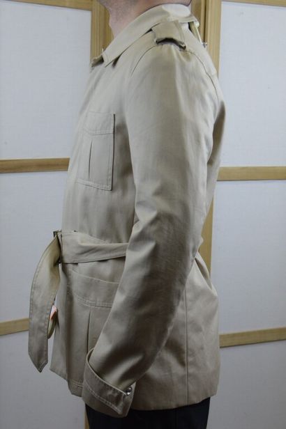 DIOR

Saharienne d'homme en toile beige avec...
