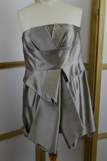 GUY LAROCHE

Ensemble de cocktail avec robe...