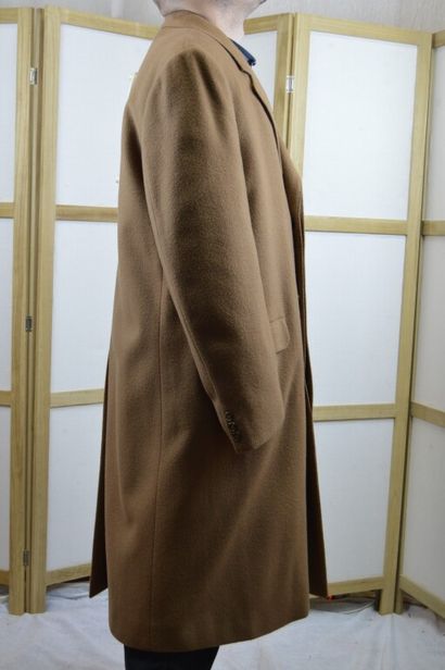 BURBERRYS, Made in England

Manteau d'homme...