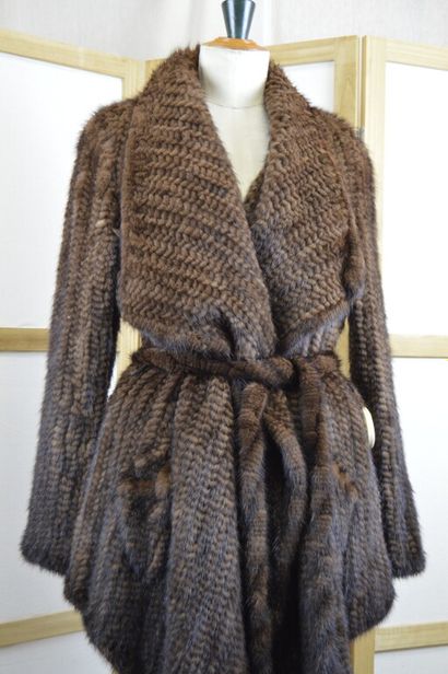 PELLESSIMO

Gilet/veste en vison tricoté...