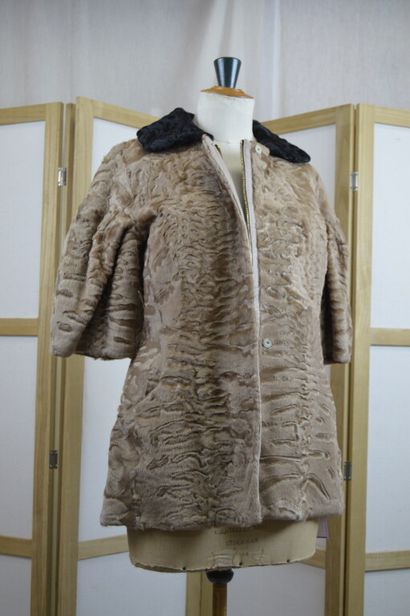 MARNI

Manteau court à manches courtes en...