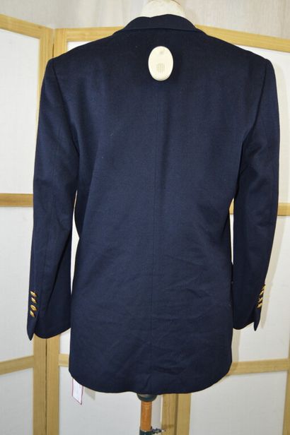 LANVIN, Paris.

Il pour ELLE. Vintage. 

Veste...
