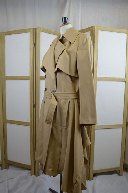 CHLOE

Trench long en gabardine, le bas de...