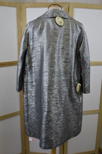 CHLOE. 

Manteau de cérémonie léger en lamé...