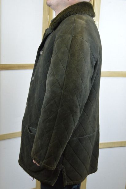 HERMES VINTAGE

Manteau d'homme ¾ en peau...
