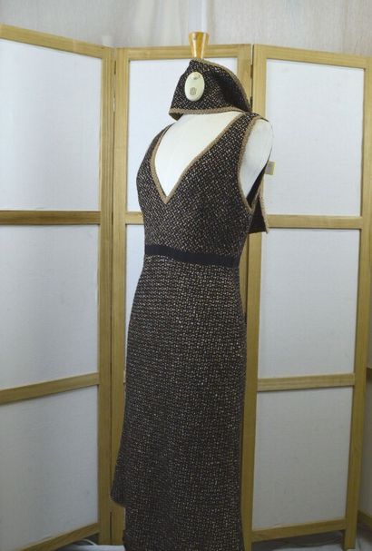 PRADA.

Robe bretelle en laine vierge chiné...