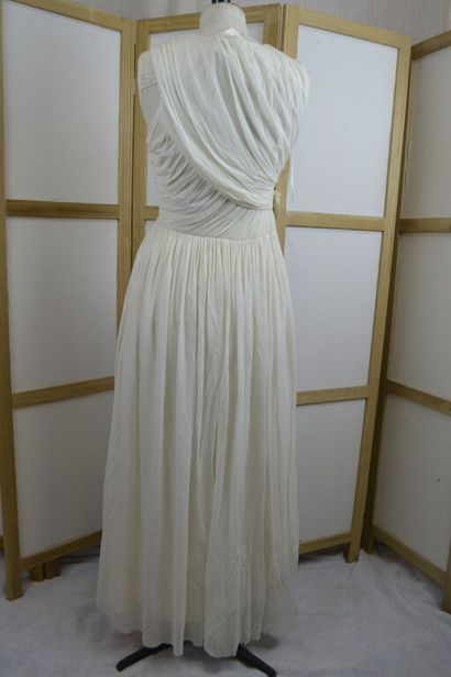 CHLOE

Robe longue péplum en tissu ivoire....