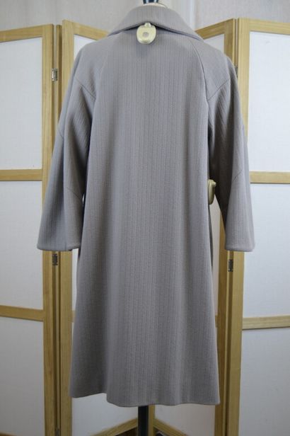 CHLOE

Manteau ¾ en tissu chevron taupe,...