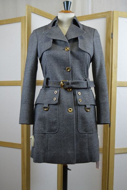 GUCCI

Manteau/trench en lainage gris boutonnage...