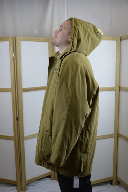
BURBERRYS, Made in England




Parka d'homme...