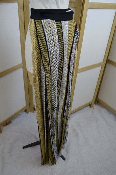 BALMAIN

Pantalon en lainage et lurex doré/noir/argenté....