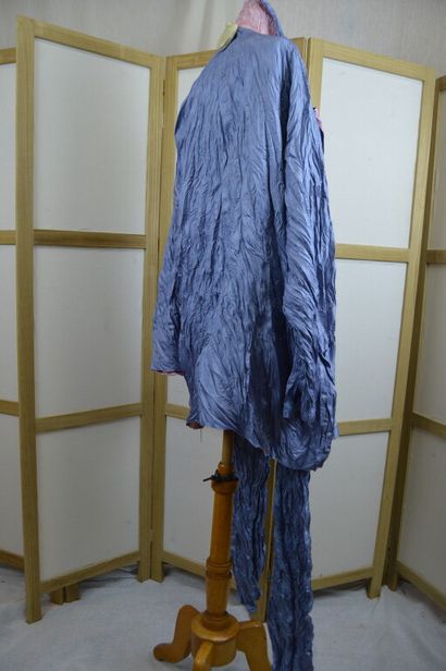 
ISSEY MIYAKE




Ensemble veste et pantalon...