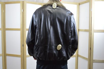 MAC DOUGLAS PARIS

Blouson d'homme en cuir...