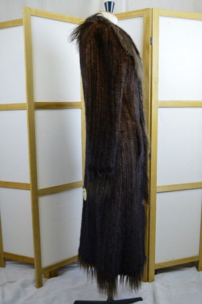 SYLVIE SCHILLEM

Manteau / veste longue tricoté...