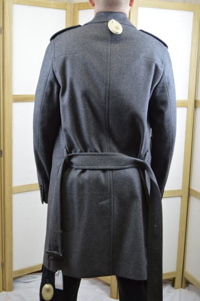 DIOR

Manteau d'homme en lainage gris, avec...