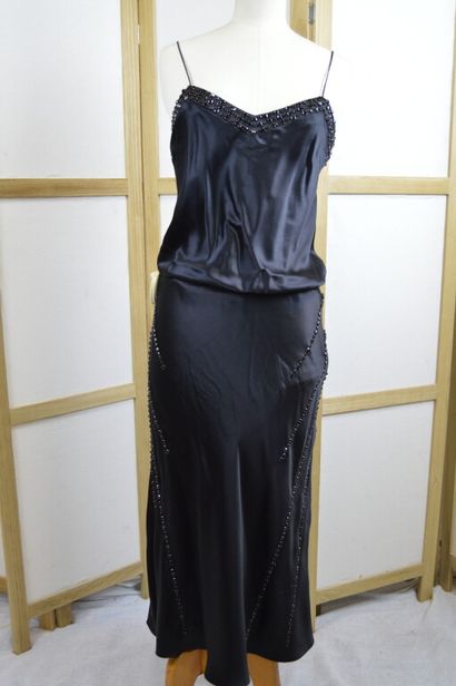 MARC JACOBS

Robe du soir à fines bretelles...