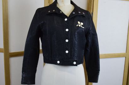 COURREGES

Blouson en vinyle froissé noir...