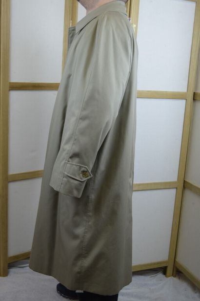 BURBERRY LONDON, Made in England

Imperméable...