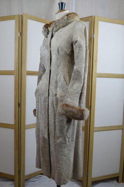 VALENTINO

Manteau de fourrure branchwork...