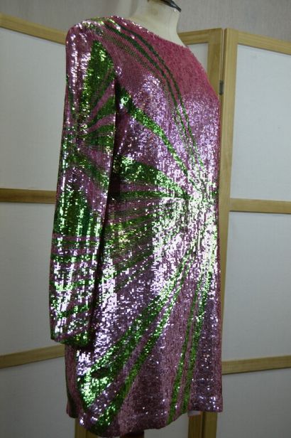 VERSACE 

Robe à manches longues en sequin...