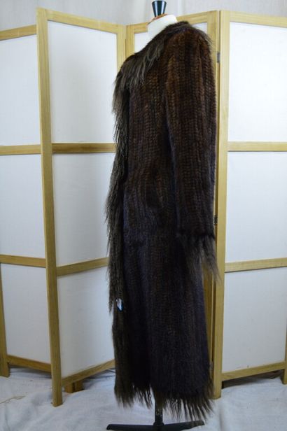 SYLVIE SCHILLEM

Manteau / veste longue tricoté...