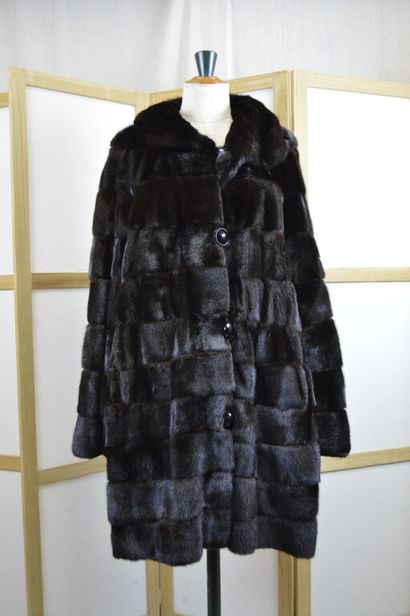Manteau de fourrure en vison foncé réversible,...