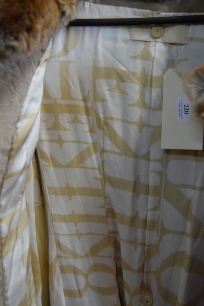 VALENTINO

Manteau de fourrure branchwork...