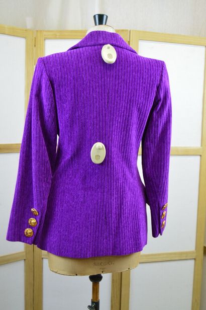 YVES SAINT LAURENT, Rive Gauche Paris. 

Veste...