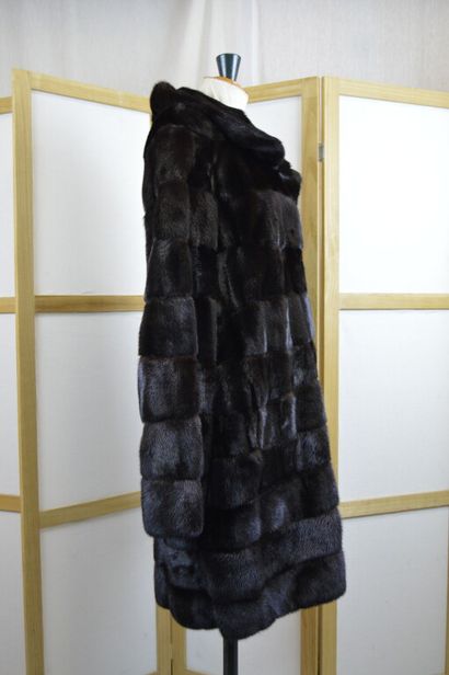 Manteau de fourrure en vison foncé réversible,...