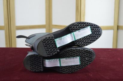 HERMES, Made in Italy

Paire de bottes d'homme...